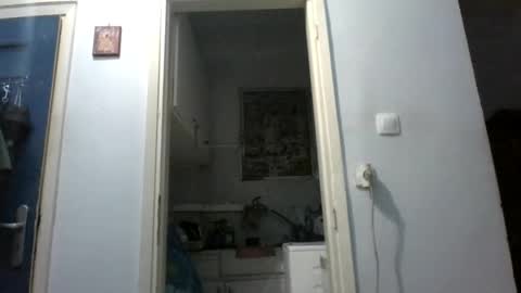 Snapshot of mppempis81 chatting on 02.18.26 mppempis81 online show from 02.18.26