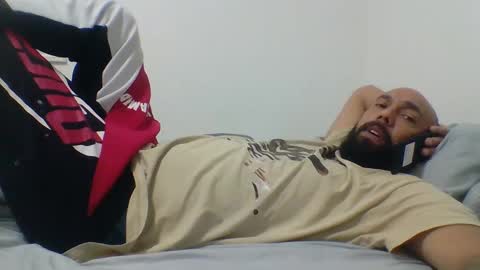 Mr8 online show from 01.17.25