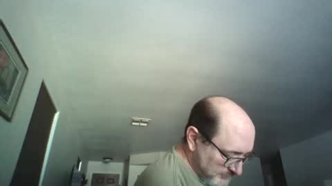 Snapshot of mr_anonymous57 chatting on 04.24.26 MrAnonymou57 online show from 04.24.26