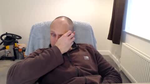 Mr Baldy Likes to Chat online show from 11.14.25