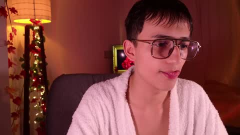 Mr Evans online show from 01.04.25