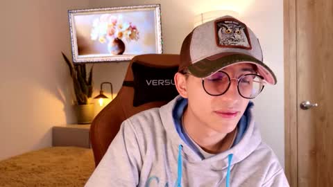 Mr Evans online show from 11.20.25