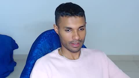 Max online show from 04.18.26