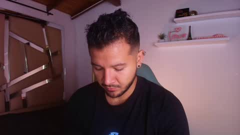 Snapshot of mr_mikee_ chatting on 09.09.25 MIKEE online show from 09.09.25