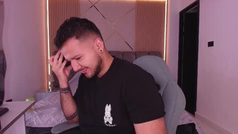 MIKEE online show from 02.19.26