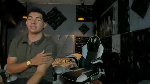 mr_mois online show from 05.18.26