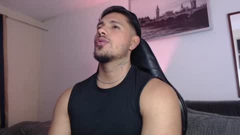 AARON online show from 06.12.26