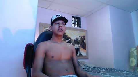 Snapshot of mr_stiven_ chatting on 02.17.25 mr_stiven_ online show from 02.17.25