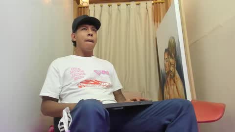 Snapshot of mr_stiven_ chatting on 02.08.26 mr_stiven_ online show from 02.08.26