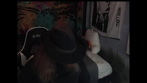 mr_strawberry online show from 10.07.25