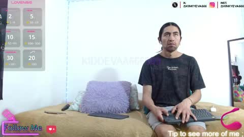 Snapshot of mrandmrs666999 chatting on 05.22.26 Mrandmrs666999 online show from 05.22.26