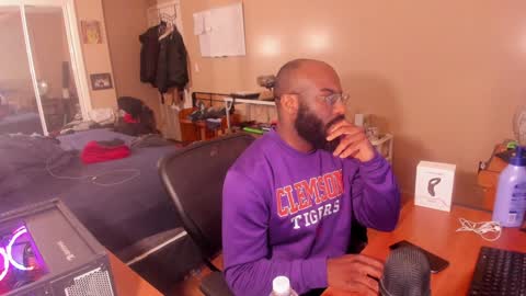 Chuck Daily online show from 01.16.25