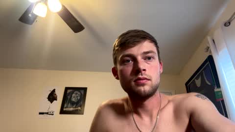 Snapshot of mrcoolguy68 chatting on 09.08.25 mrcoolguy68 online show from 09.08.25