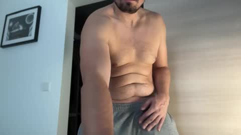 mrcumonface1 online show from 11.22.25