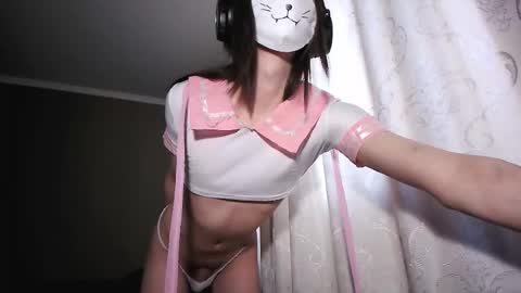 Snapshot of mrediana chatting on 09.09.25 mrediana online show from 09.09.25