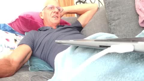 MrFunTimeforYou online show from 12.15.24