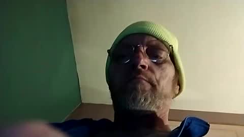 Mrnmrsfucks4u2 online show from 02.26.25