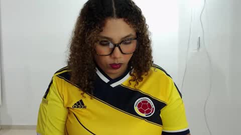 mrs_afroditha online show from 02.14.26