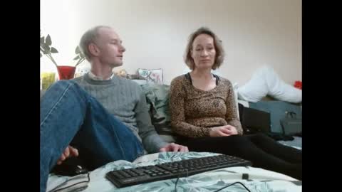 Mrs Velvet Vixen online show from 12.19.24