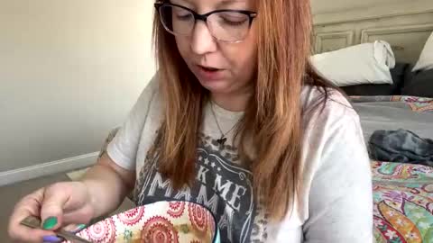 mrsbeachbumm online show from 01.23.25