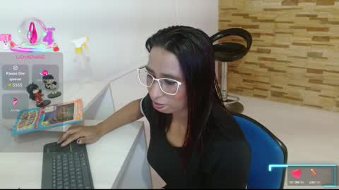 Snapshot of mrskatty chatting on 09.27.25 Tell me Katty online show from 09.27.25