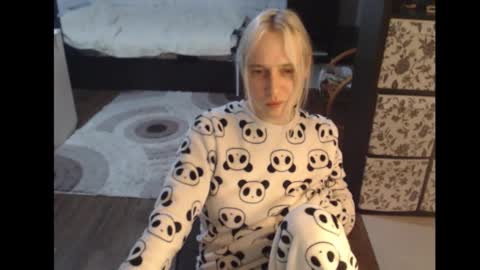 Sasha online show from 11.05.25