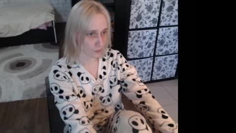 Sasha online show from 04.12.26