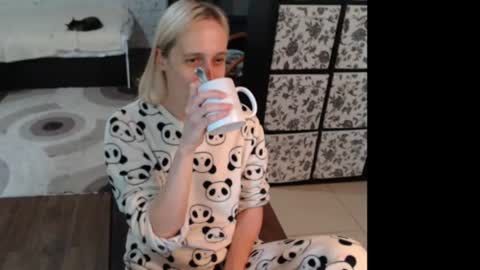 Sasha online show from 06.20.26
