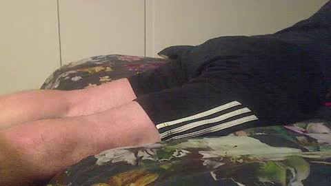 Snapshot of mrtsch chatting on 01.05.25 Tony online show from 01.05.25