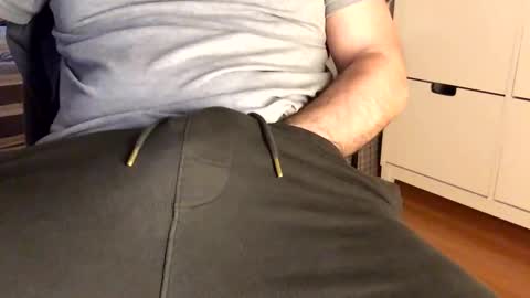 Snapshot of mrtsch chatting on 03.05.25 Tony online show from 03.05.25