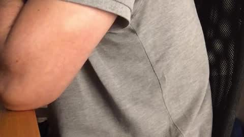 Snapshot of mrtsch chatting on 09.09.25 Tony online show from 09.09.25