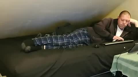 Snapshot of mrxhere chatting on 01.22.25 mrxhere online show from 01.22.25