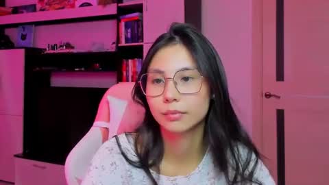 ms_emily_ online show from 07.15.26