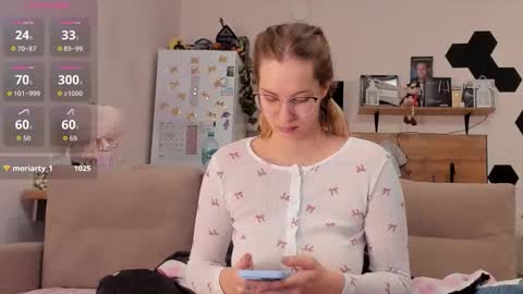 Snapshot of ms_foryou chatting on 03.08.26 Ms ForYOU online show from 03.08.26