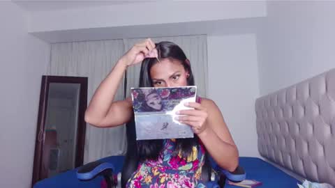 Snapshot of ms_freya chatting on 01.27.25 Freya online show from 01.27.25