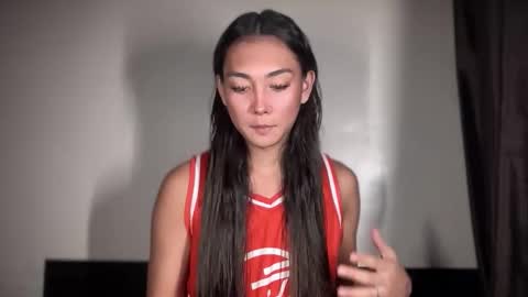 CALL ME KIANA online show from 10.10.25