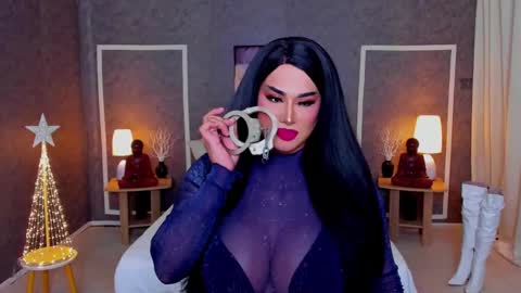 Samantha online show from 12.16.24