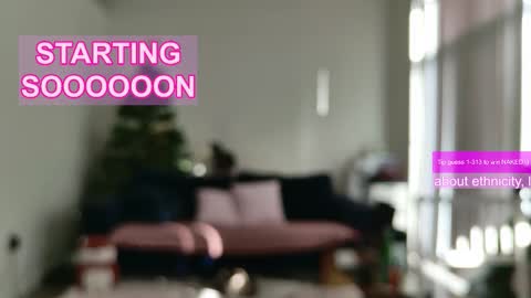 R o r i  SnapChat heyroriv2 wednesday - sunday Noon oclock mountain - 5pm mountain online show from 02.21.26