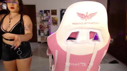 Manuela3 online show from 01.16.26