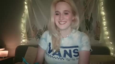 msclairewhatever online show from 11.11.25