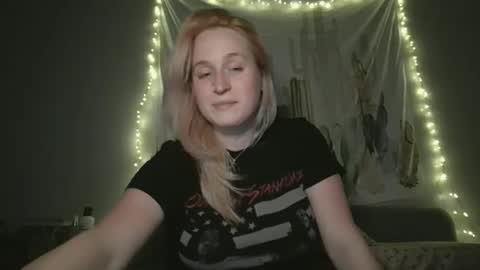 msclairewhatever online show from 12.01.25