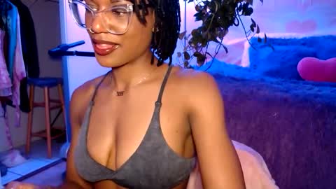 CocoSage online show from 02.11.26