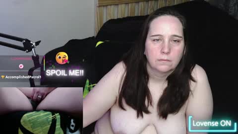 MsGamerGirl69 online show from 04.14.26