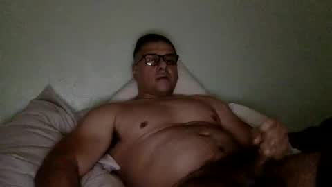 Snapshot of mshornylatina chatting on 10.28.25 Mshornylatina online show from 10.28.25