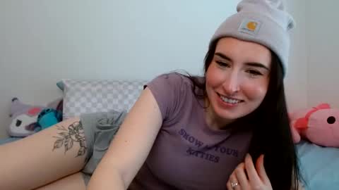 Snapshot of msrubyhayes chatting on 01.03.25 Ruby online show from 01.03.25