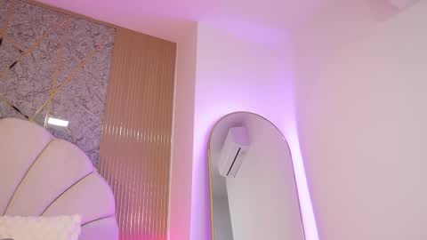 Manuela  online show from 11.14.25