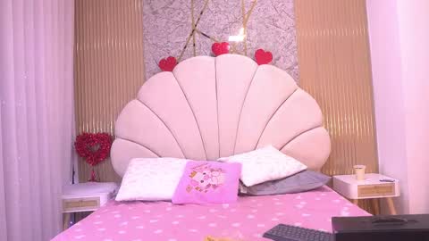 Manuela  online show from 02.28.26