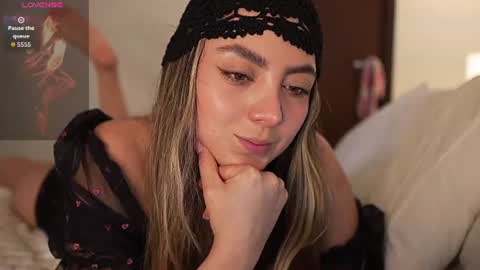 Sophie  online show from 06.11.26