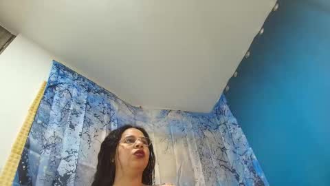 Snapshot of msspaola chatting on 02.08.26 msspaola online show from 02.08.26