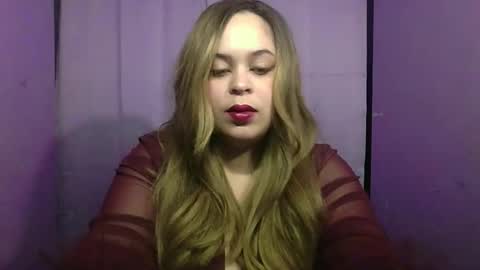 Snapshot of msvenome chatting on 12.19.25 MsVenome online show from 12.19.25